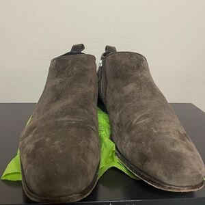 GUC Ferragamo Suede Boots in Brown Size 12